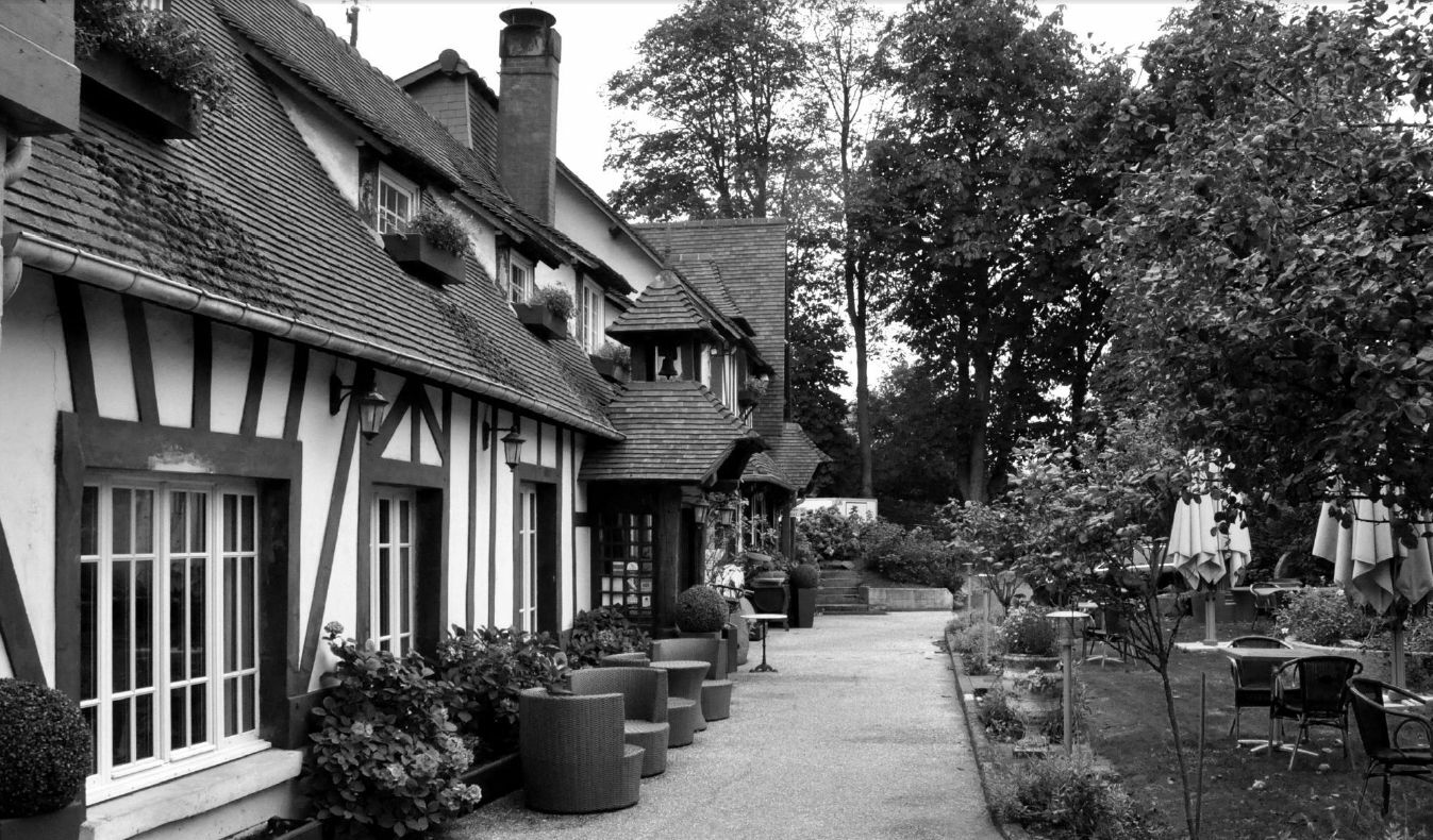 Hostellerie Et Spa De La Vieille Ferme Criel-sur-Mer Exterior foto